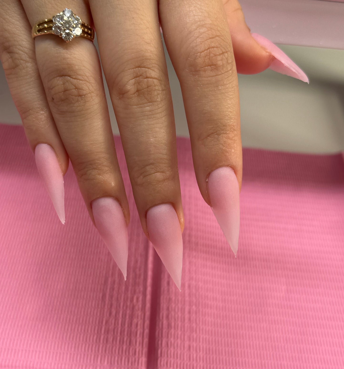 XL Stiletto Nail Tips